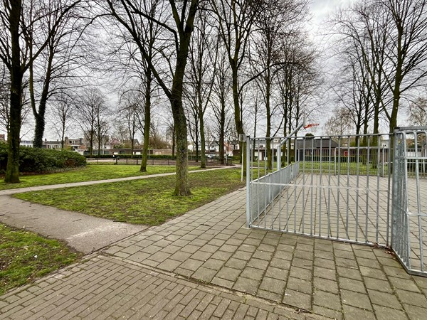 Foto - Te koop: Karakteristieke tussenwoning met garage in Tilburg!